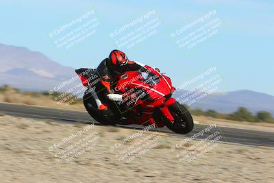 media/Jan-13-2024-SoCal Trackdays (Sat) [[9c032fe5aa]]/Turn 14 Inside (150pm)/
